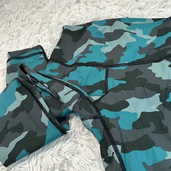 Lululemon Wunder Under High-Rise Tight 25" Heritage 365 Camo Tidewater Teal Mult - Picture 2 of 5